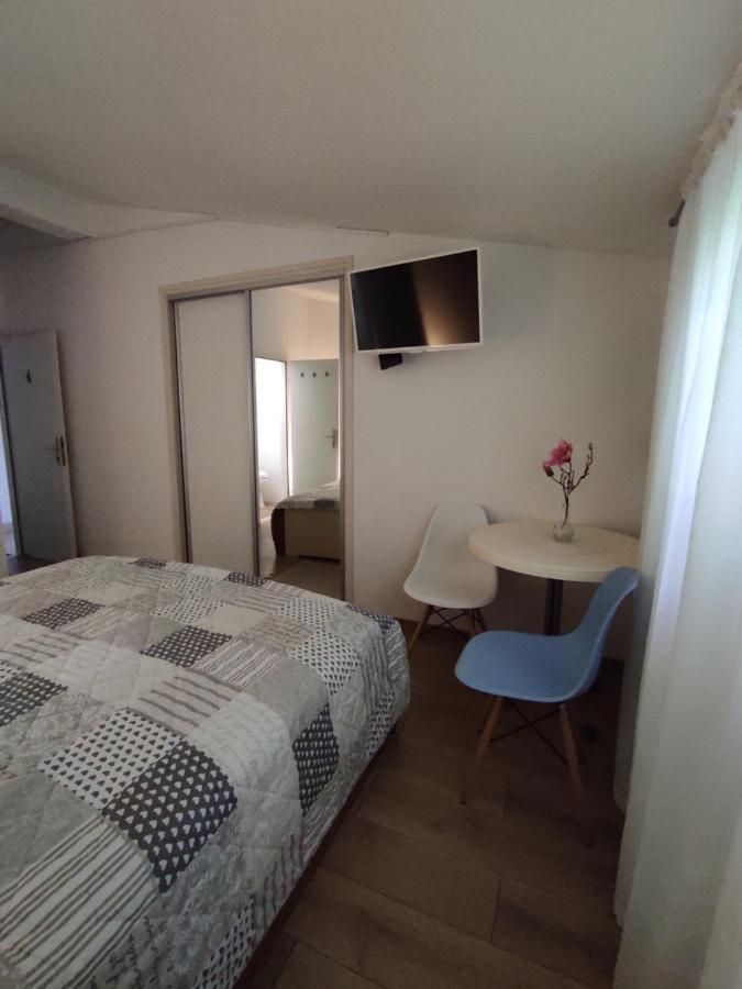 Apartments Marija Makarska Zewnętrze zdjęcie